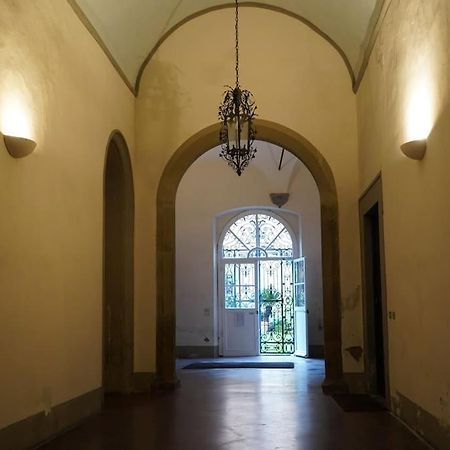 Loft Moderno Ubicato Nel Centro Storico Di Lucca Apartamento Exterior foto